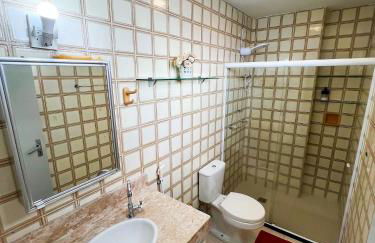 Amplo apê em bairro nobre - Foto 8