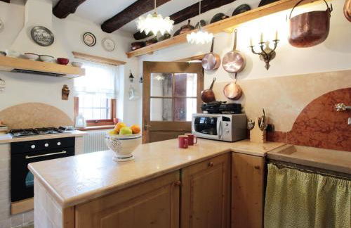 Charming Alpine Retreat for 9 - Foto 5