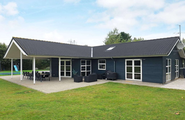 14 Person Holiday Home in Hojslev - Foto 25