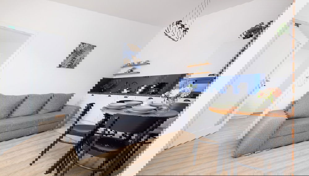 Dietla Apartment With A/C by Renters - Foto 1, Imagen principal