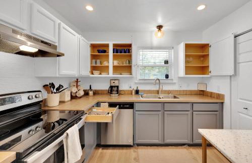 {Hidden Gem} Beach Home Blocks from Ocean +6 Bikes - Foto 25