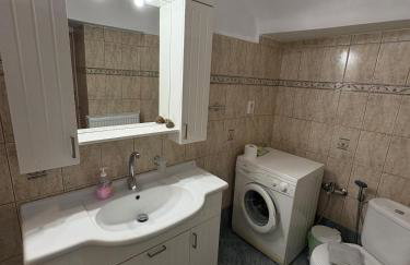 Καπνομάγαζο Λαδιά - Photo 6