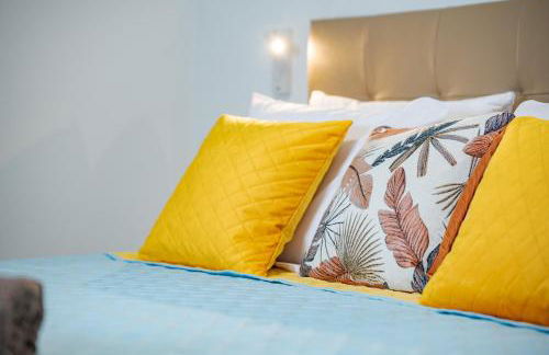 Chalé Henrique - Beachfront apartments at Calheta Beach - Foto 61