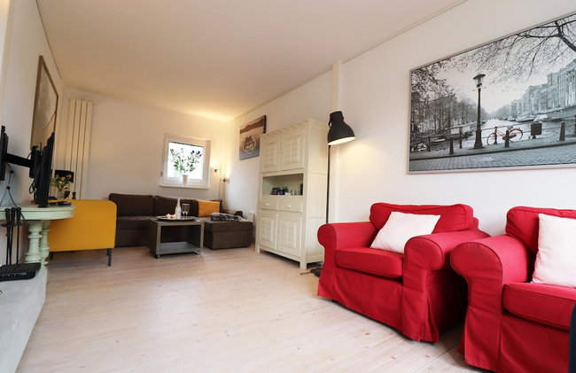 Lovely Holiday Home in Noordwijkerhout near Lake - Photo 6