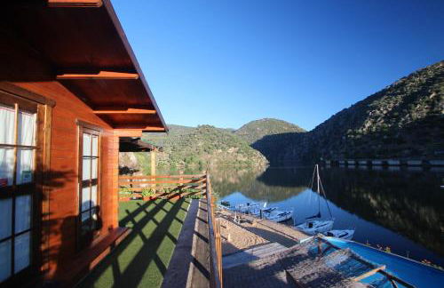 Douro Yacht Charter & Bungalows - Foto 10