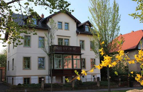 Traumhafte Etagenwohnung in Günderzeitvilla - Foto 1