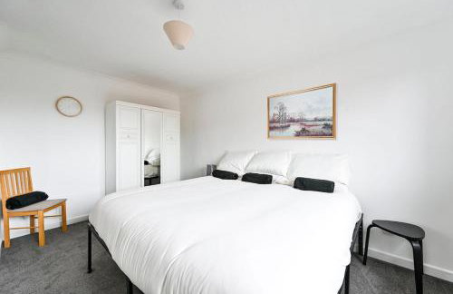 Quiet & Modern Contemporary Home for Work & Family - Foto 12