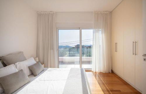 ATHENS RIVIERA Grand Panoramic Villa Lagonissi - Photo 7