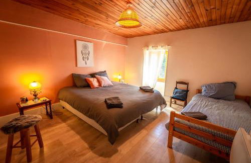 Charmante Maison dans les Gorges de la Sioule - Foto 6