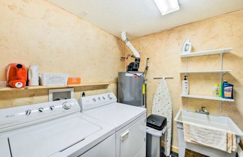 Charming Bedford Cabin with Private Hot Tub! - Photo 28