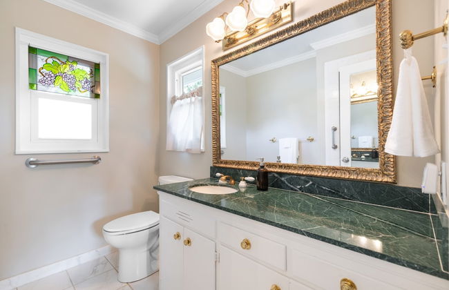 Wildflower by Avantstay Gorgeous Wine Country Home w/ Pool, Bocce Ball Court & Huge Yard! - Foto 18