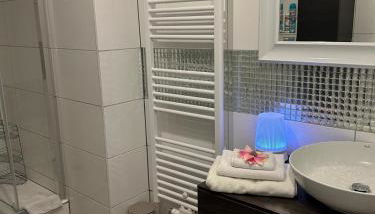 Neue Erdgeschosswohnung in Zentrum von Rockenhausen - Foto 2