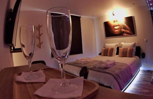 SPA privatif Love room, Le Hammam et Bulles, chez Nuits Chartraines - Foto 11