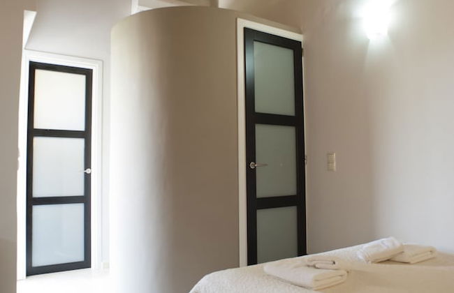 Corinna Mare - Foto 24