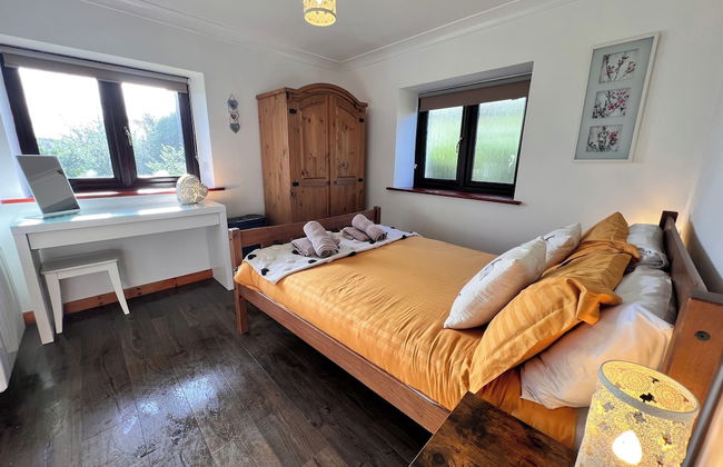 Detached 3 Bed Cottage, Mountain Views- Pets, Wifi - Photo 4