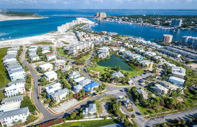 Joe's Dream 3 Bedroom Home by RedAwning - Foto 69