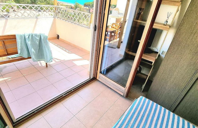Stylish Home With Views, 4 min Walk to the Beach!! - Foto 5