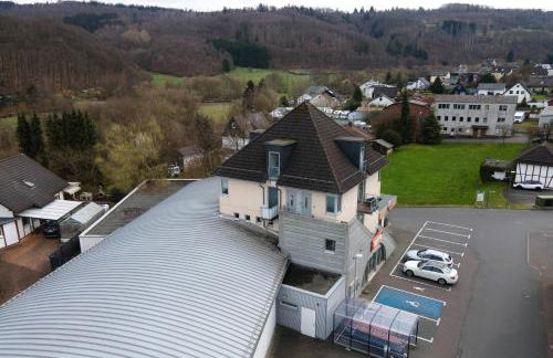 Femo SCHICK und EDEL kpl Wohungen 2 Bäder eigener Eingang - Foto 38