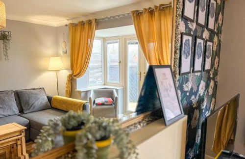 Mayflower 3 Bedrooms House 7 Beds 2 Showers Off Road Parking - Foto 29