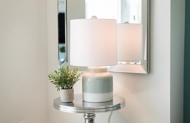 QuickStay Yorkville Condo - Yonge & Bloor - Photo 5