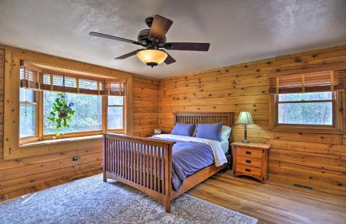 The Pinecone Palace with Hiking Trail Access! - Foto 12