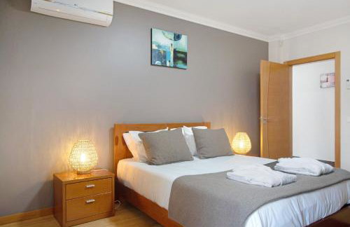 Villa Rosa com Piscina e Jacuzzi - Foto 12