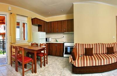 YAKINTHOS GARDEN - Foto 11