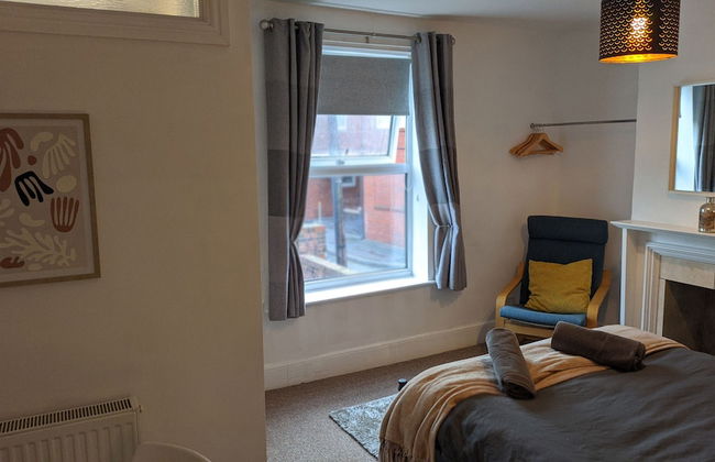 Pavilion House - Photo 26