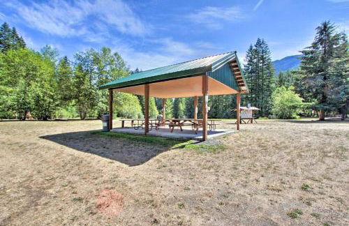 NEW Modern Cabin! 5mi to Mt Rainier National Park! Hot Tub & Wifi - Foto 26