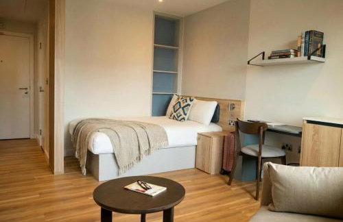 StayCozy Studio Apartments in Acton - Foto 1
