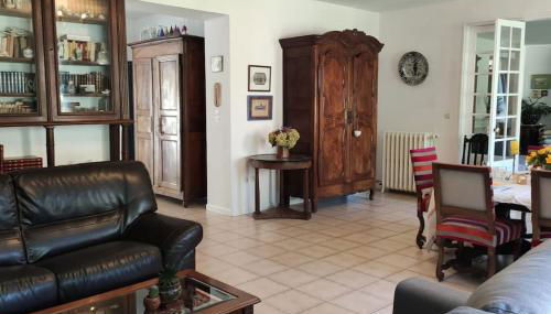 Charmant 110m2 avec jardin privé - Foto 2