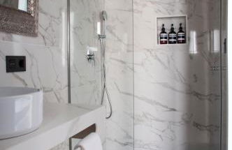 Valencia Apartamentos Goya - Photo 65