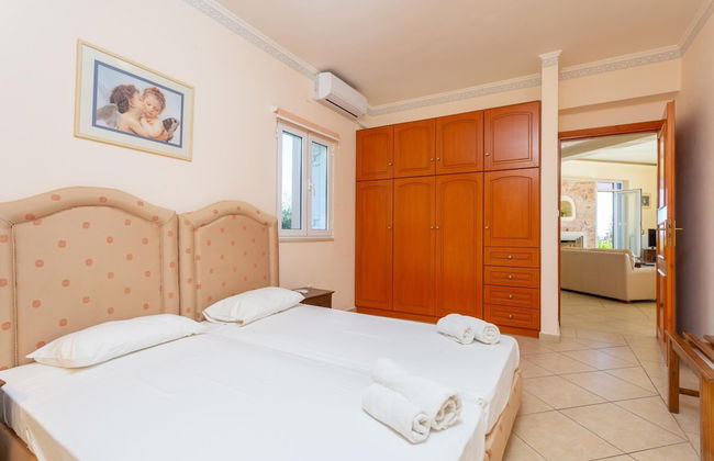 Villa Asimenia Large Private Pool Sea Views A C Wifi Eco-friendly - 2388 - Photo 14