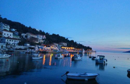 Sunset holiday home with pool and large, mature garden - Foto 60