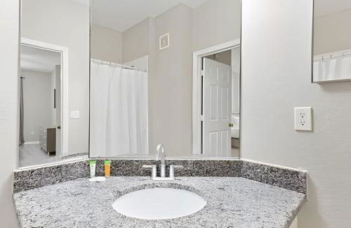 Familiar 3 Quartos Perto da Disney! - Foto 18