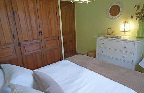 Alojamiento entero G&G con piscina - Foto 6