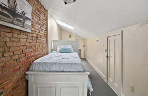 The 87th Townhome - Local Landmark Property - Foto 35