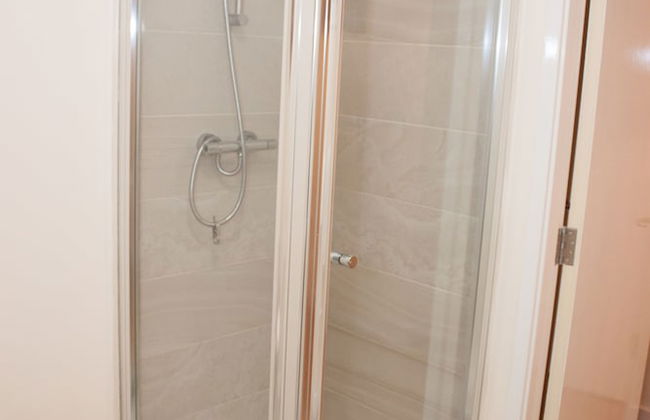 1 Bedroom Apartment in Bradford - Foto 7