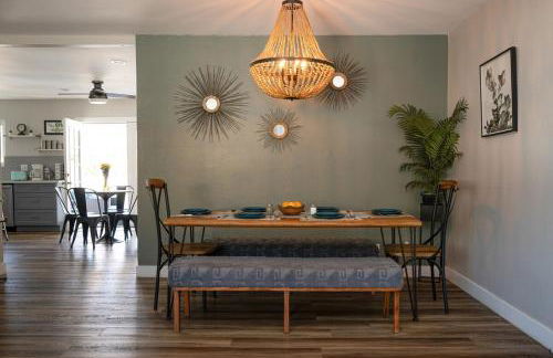 Beach Home in Quiet Neighborhood 5 minutes from the Pier - Foto 36