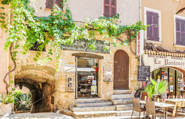 Village de Bormes les Mimosas - Foto 5