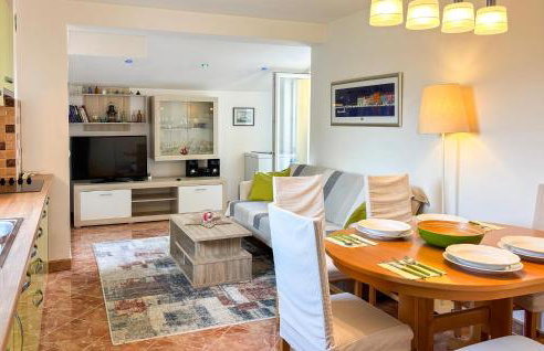 1 Bedroom Lovely Apartment In Belej - Foto 2