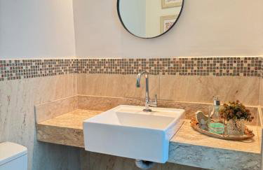 Sobrado aconchegante Próximo ao autódromo - Foto 11