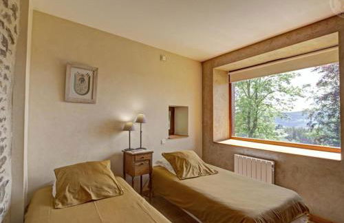 Gîte confortable avec vue imprenable près de Saint-Étienne - FR-1-496-38 - Foto 11