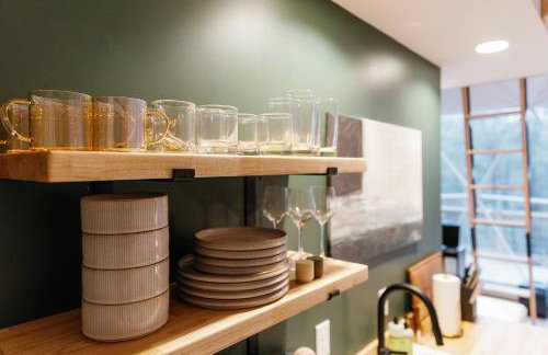 "The Perch" Elevated Woodsy Modern Stay w/ Hot Tub - Foto 17