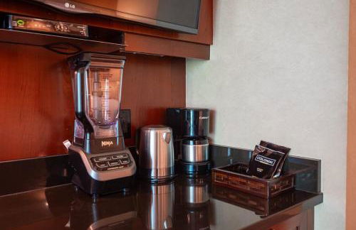 No Resort Fee Strip View Balcony+ Valet Parking - Foto 21