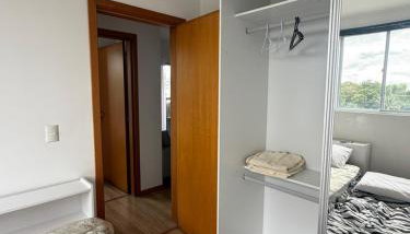 Apto novo completo - localização privilegiada - Foto 2