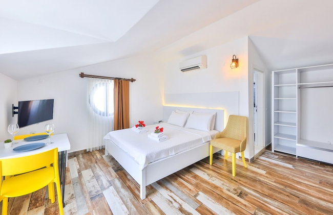 Kas Sanisu Pansiyon - Photo 42