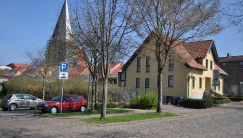 zentrumsnahe Ferienwohnung im Grünen - Foto 3