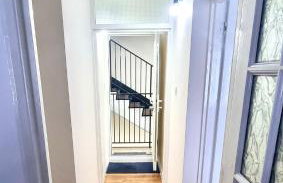 Friendly family apartment comfort sleep 6 close to tube bus airport - Foto 40