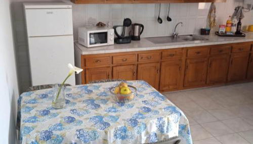 Casa Elias - Photo 2, stove, minibar